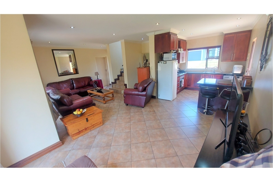 3 Bedroom Property for Sale in Melodie North West